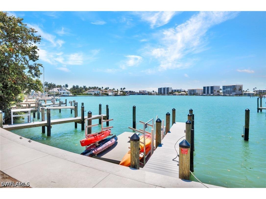 388 Harbour Drive #388 Naples FL 34103 226017347 image5