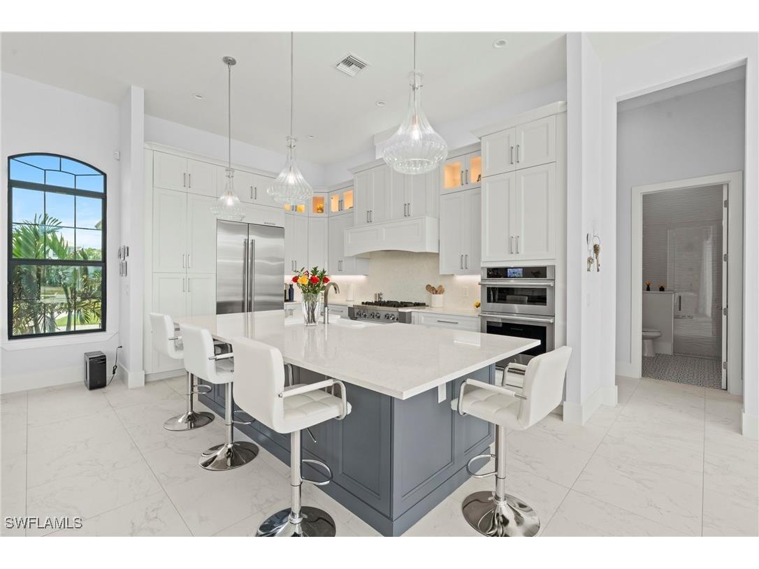 388 Pine Avenue Naples FL 34108 225075287 image13