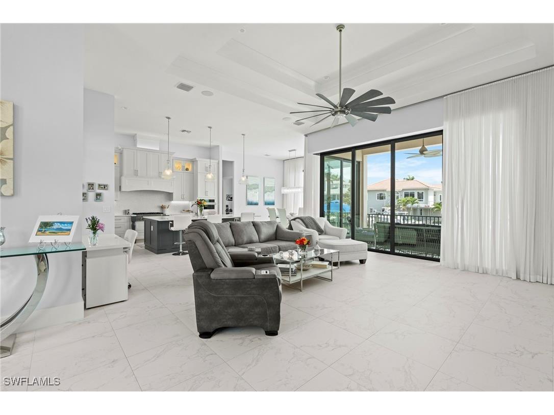 388 Pine Avenue Naples FL 34108 225075287 image16