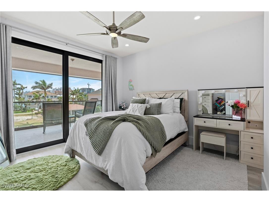 388 Pine Avenue Naples FL 34108 225075287 image26