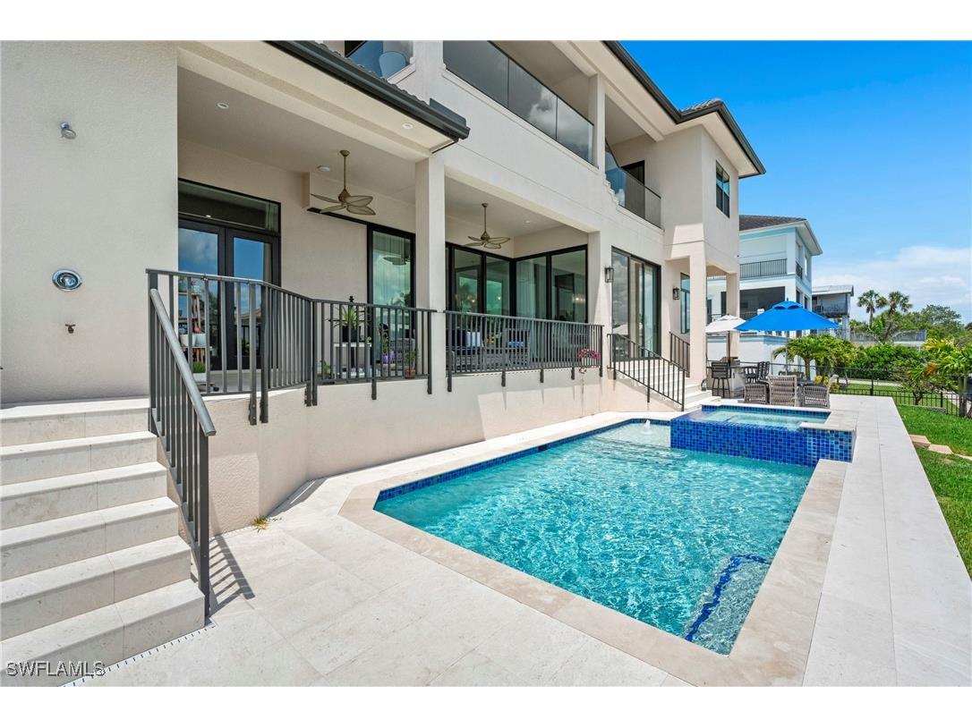 388 Pine Avenue Naples FL 34108 225075287 image37