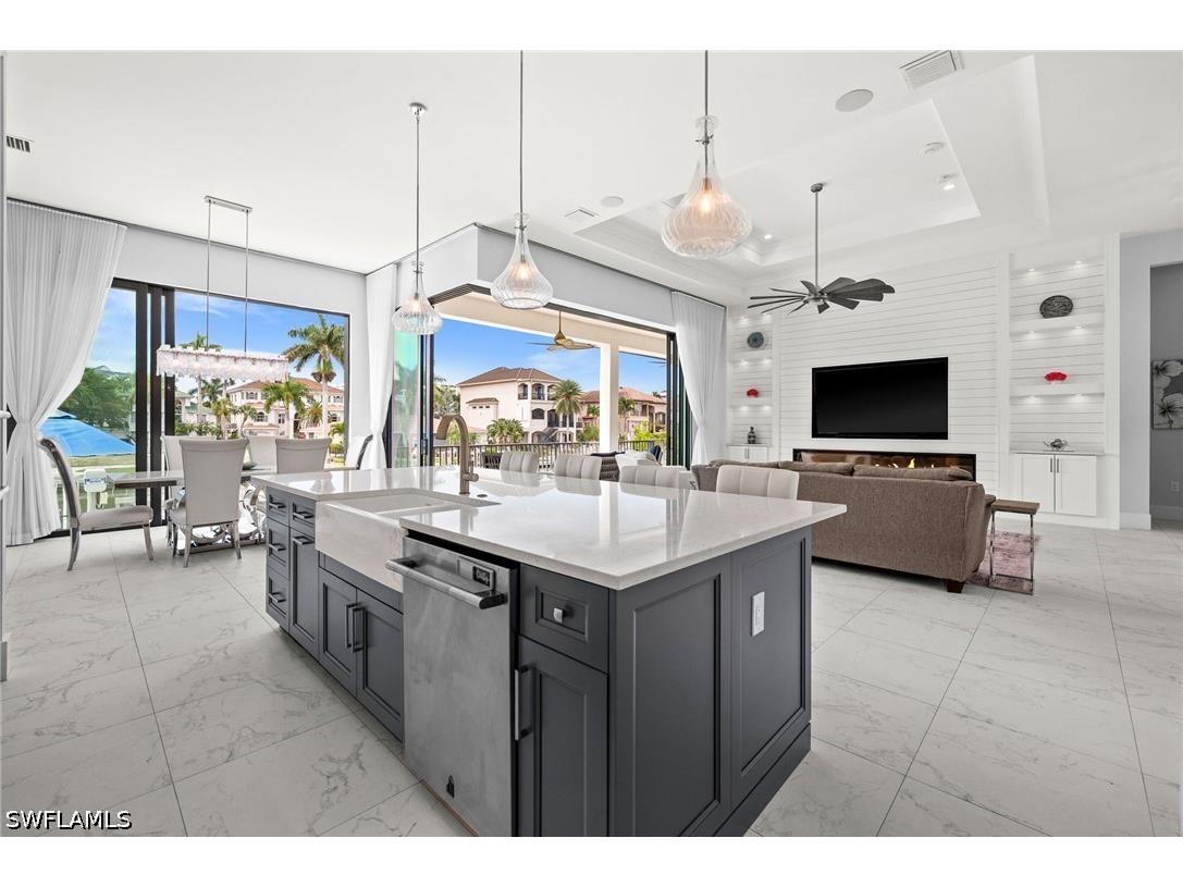 388 Pine Avenue Naples FL 34108 226019283 image14