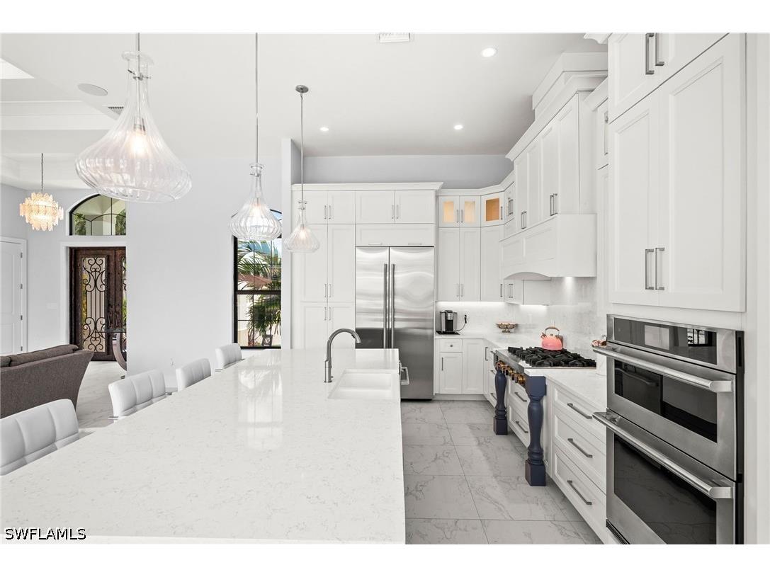 388 Pine Avenue Naples FL 34108 226019283 image17