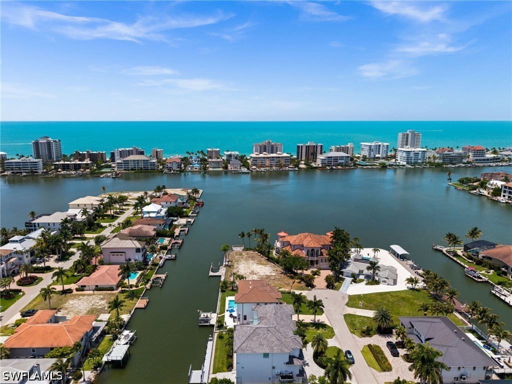 388 Pine Avenue Naples FL 34108 226019283 image5