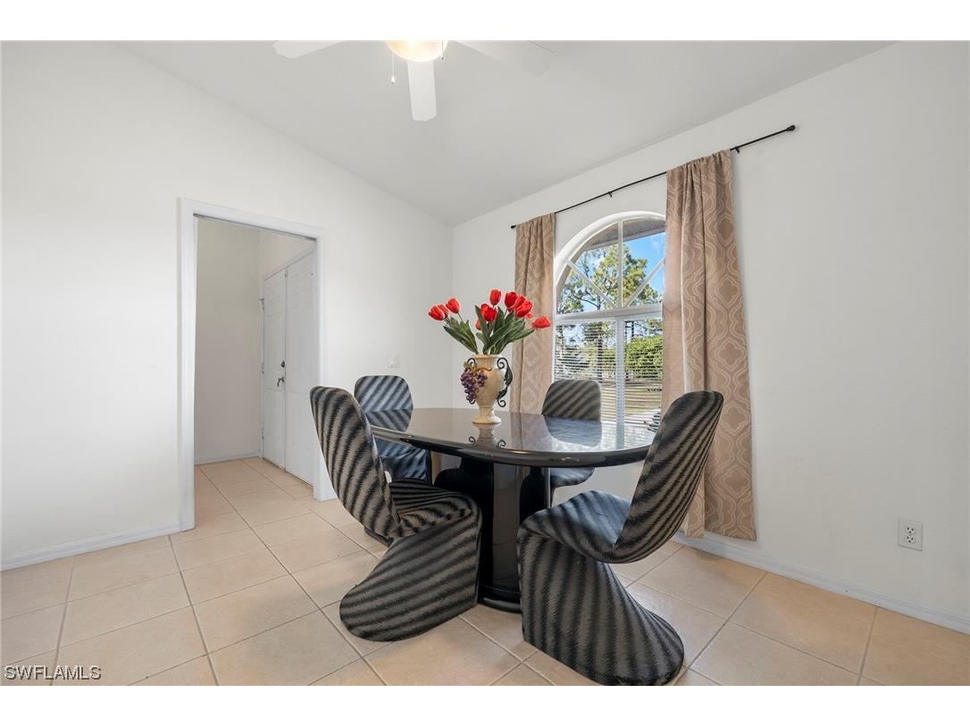 3880 50th Avenue NE Naples FL 34120 223085240 image1