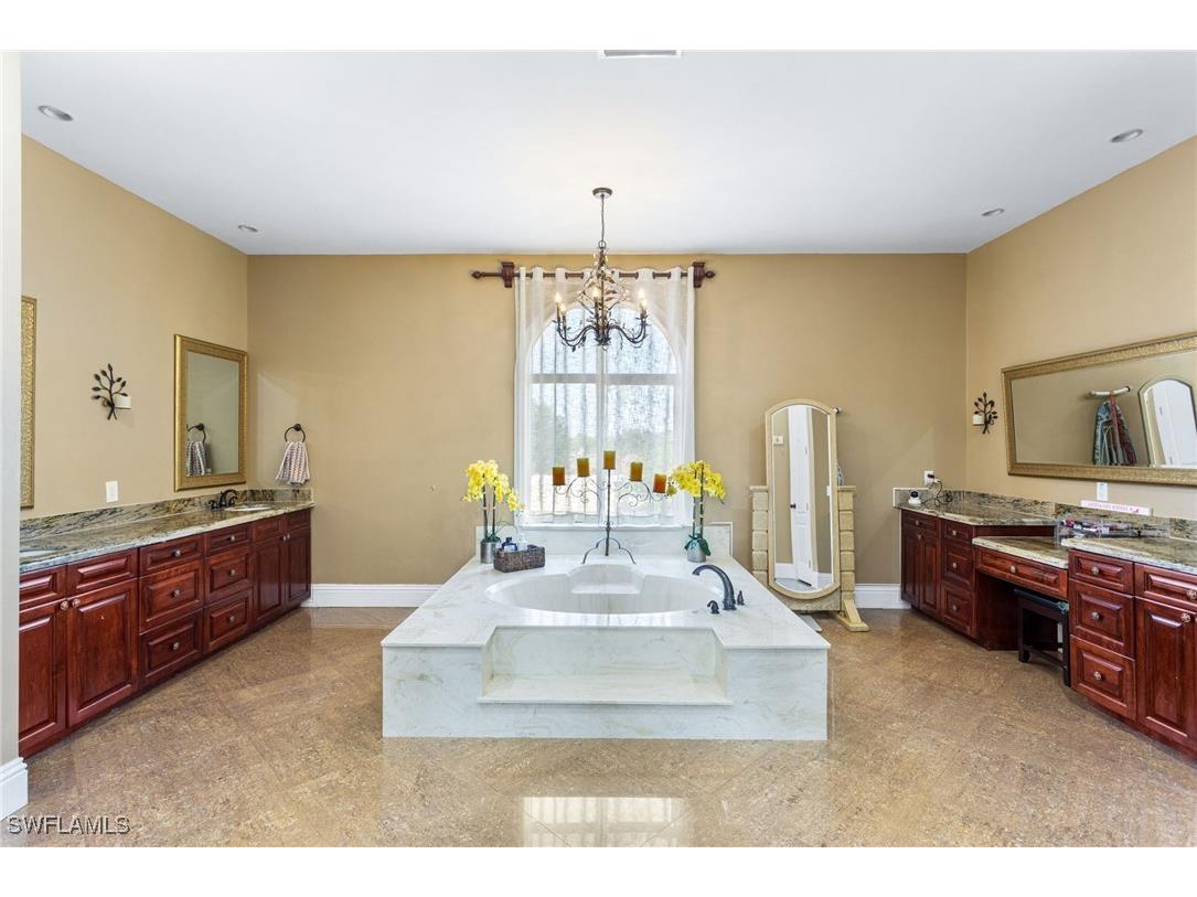 3880 62nd Avenue NE Naples FL 34120 226001930 image8