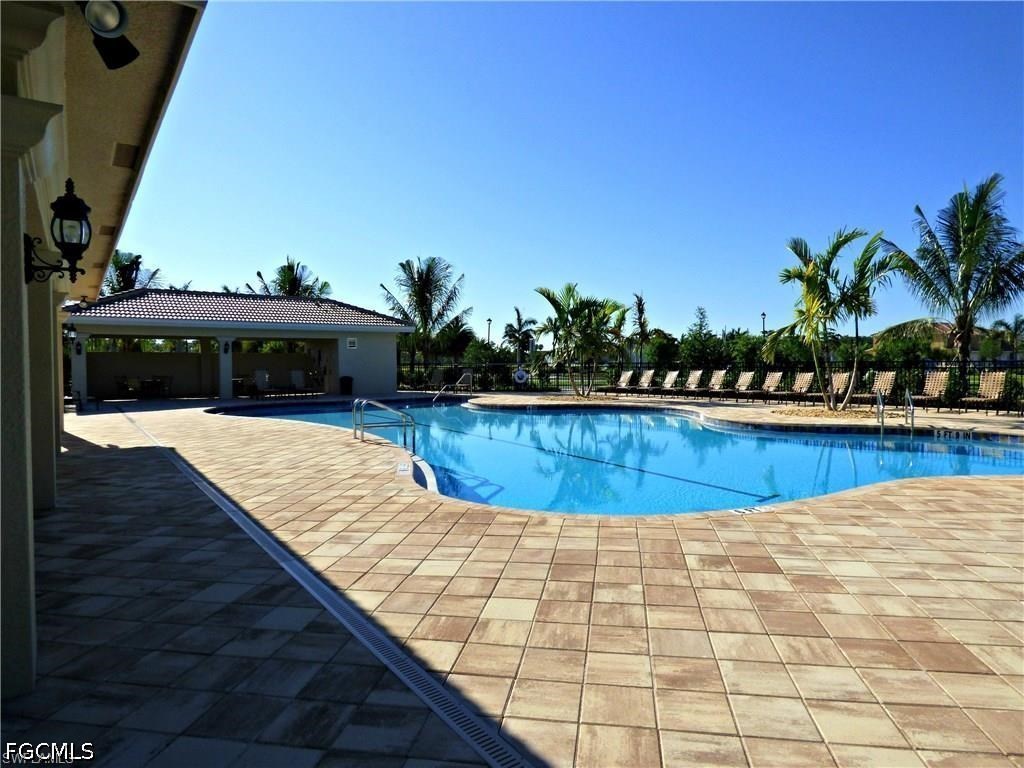 3882 Tilbor Circle Fort Myers FL 33916 2026014870 image23