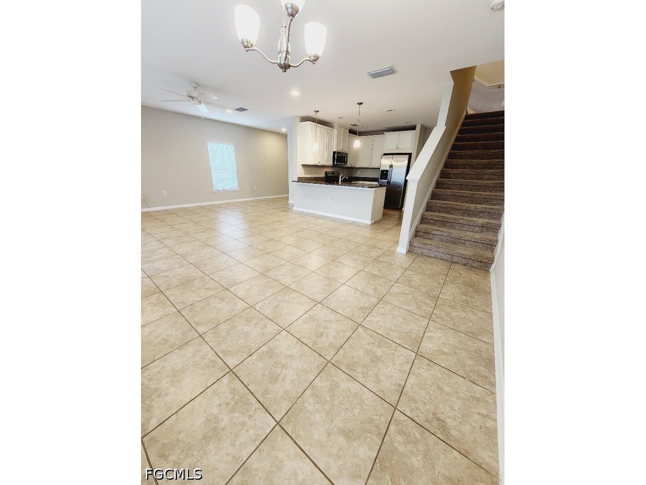 3882 Tilbor Circle Fort Myers FL 33916 2026014870 image5