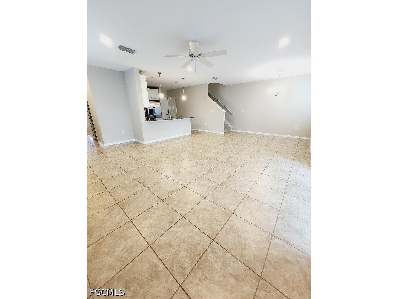 3882 Tilbor Circle Fort Myers FL 33916 2026014870 image6