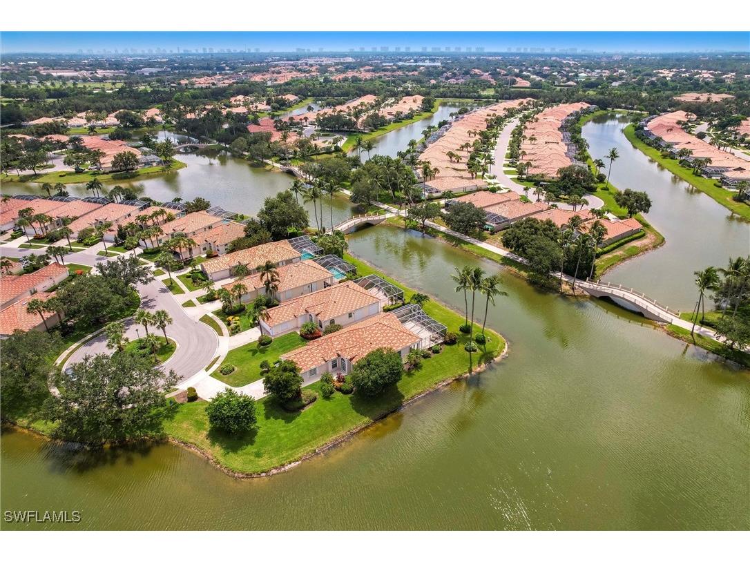 3885 Huelva Court Naples FL 34109 225062054 image1