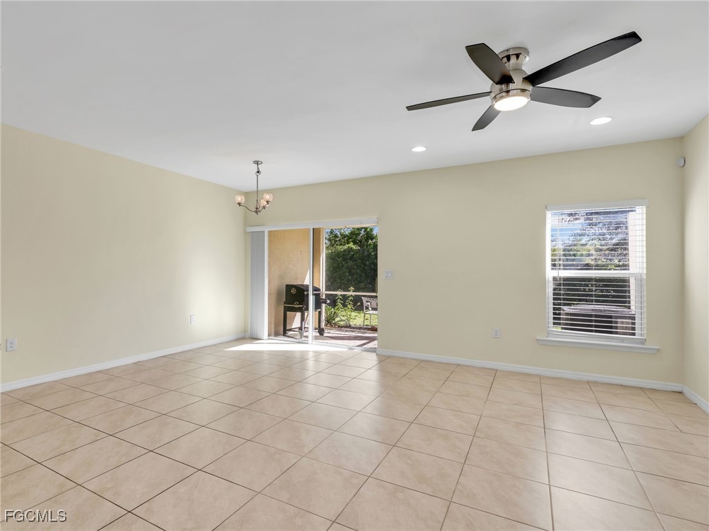 3886 Tilbor Circle Fort Myers FL 33916 2025022738 image11