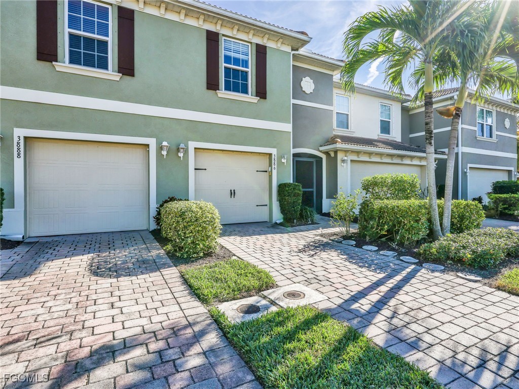 3886 Tilbor Circle Fort Myers FL 33916 2025022738 image4