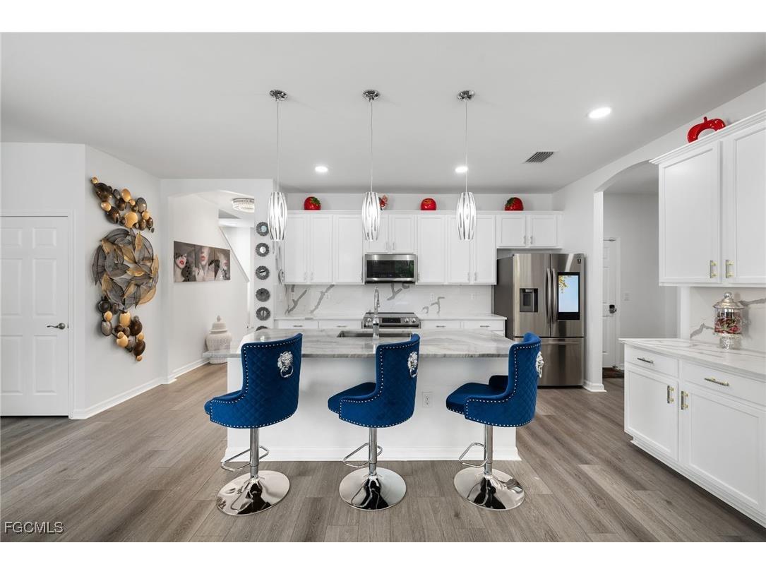 3888 Dunnster Court Fort Myers FL 33916 2025010236 image10