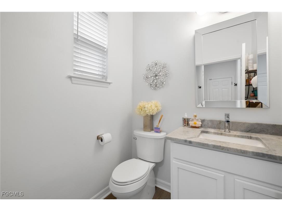 3888 Dunnster Court Fort Myers FL 33916 2025010236 image20