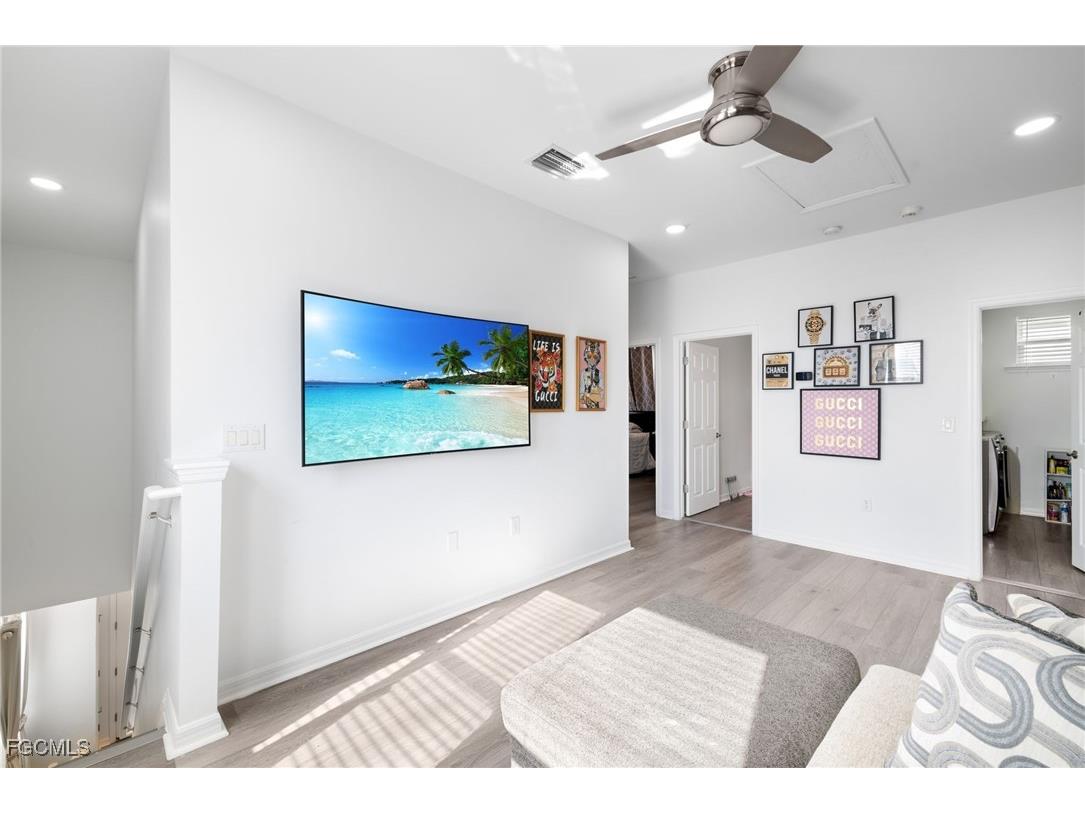 3888 Dunnster Court Fort Myers FL 33916 2025010236 image22