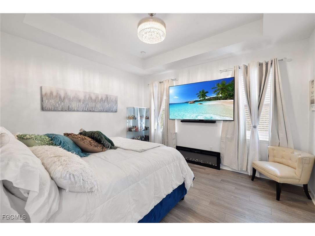 3888 Dunnster Court Fort Myers FL 33916 2025010236 image25