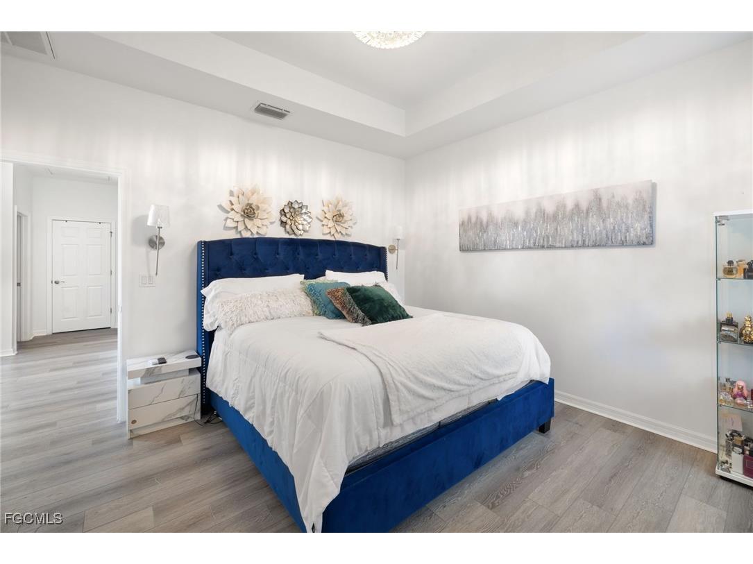 3888 Dunnster Court Fort Myers FL 33916 2025010236 image26