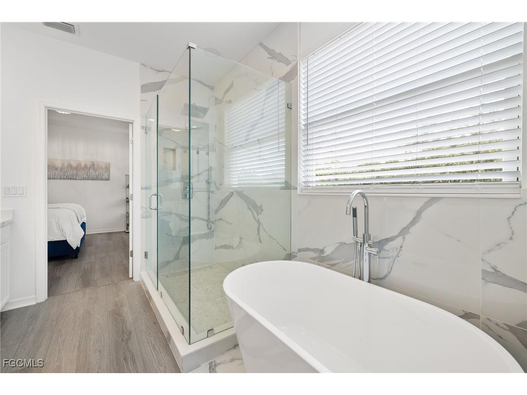 3888 Dunnster Court Fort Myers FL 33916 2025010236 image31