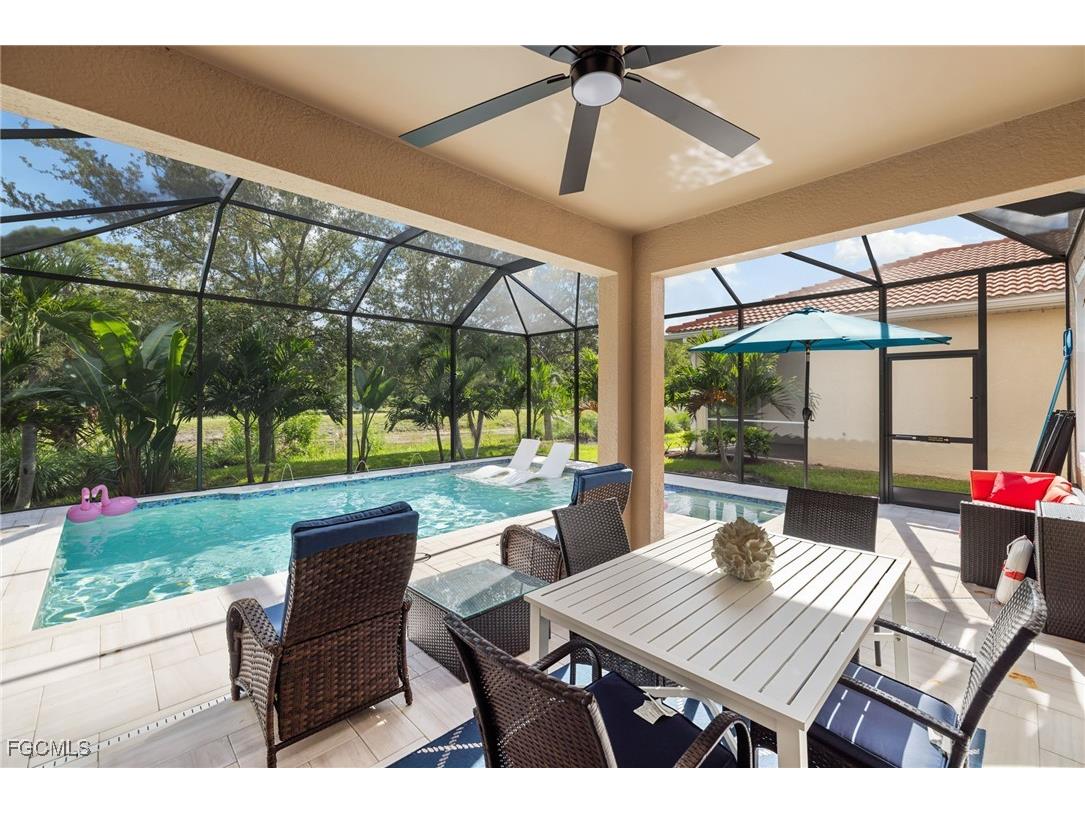 3888 Dunnster Court Fort Myers FL 33916 2025010236 image39