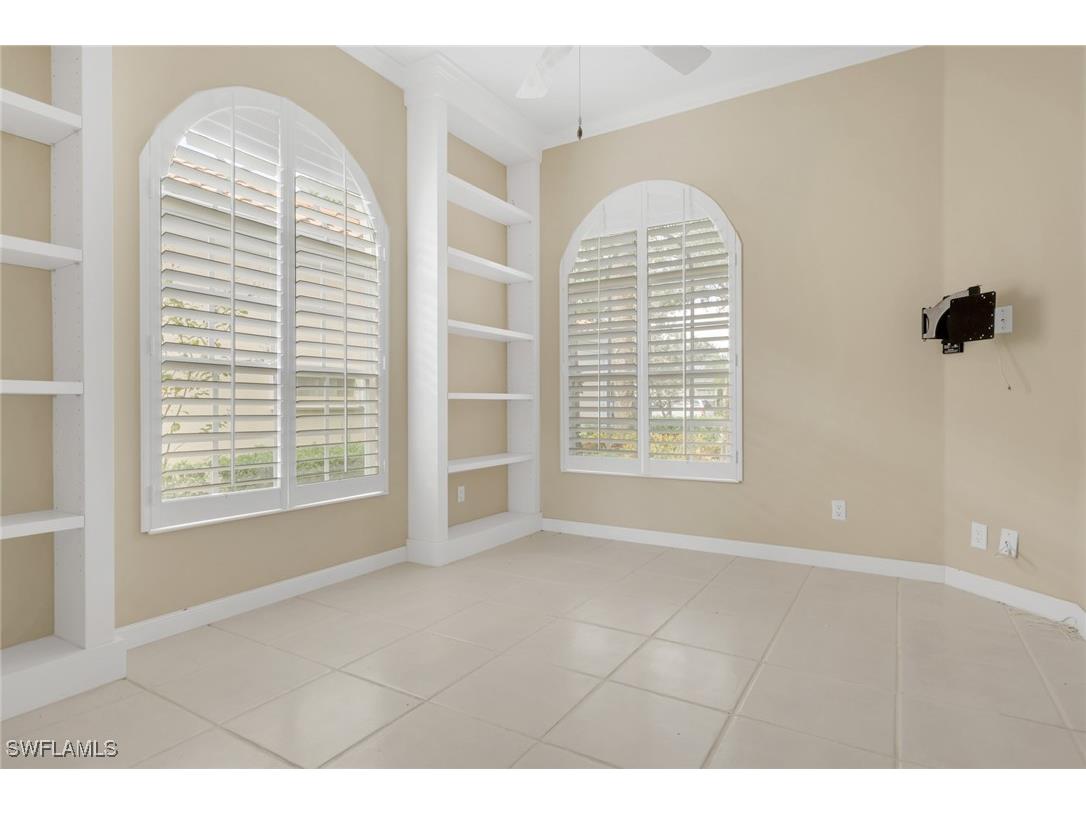 3888 Valentia Way Naples FL 34119 225080074 image12