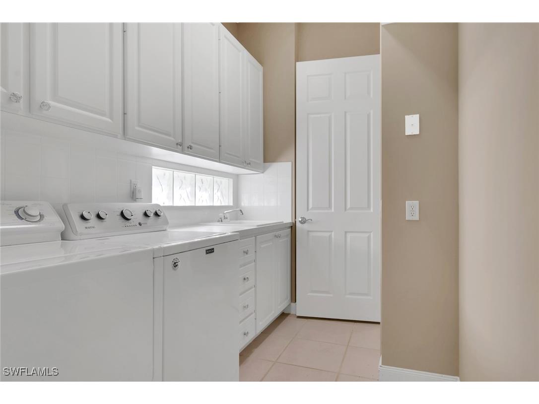 3888 Valentia Way Naples FL 34119 225080074 image19