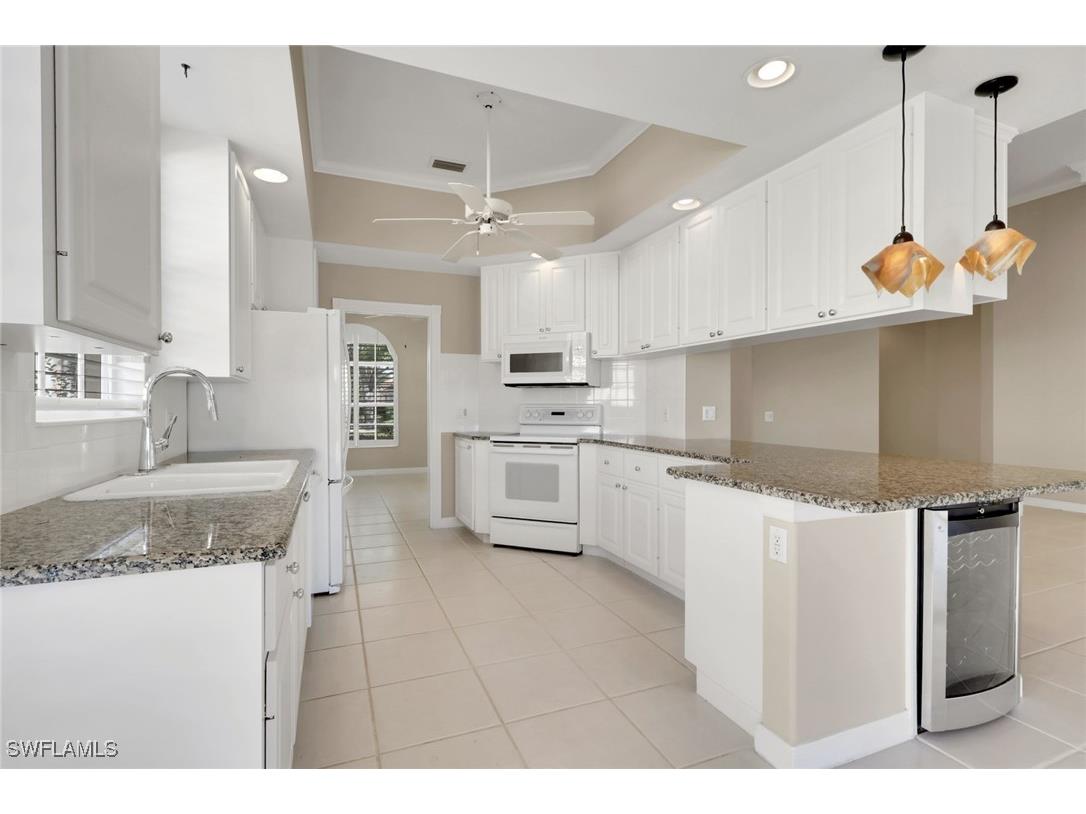 3888 Valentia Way Naples FL 34119 225080074 image3