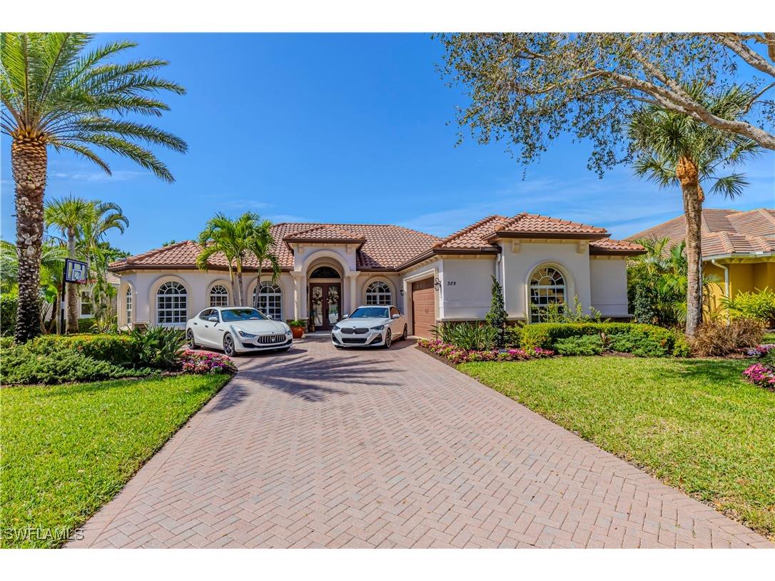 389 Cypress Way W Naples FL 34110 225020987 image1
