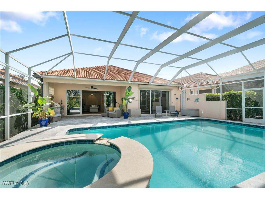 389 Mallory Court Naples FL 34110 224088768 image1