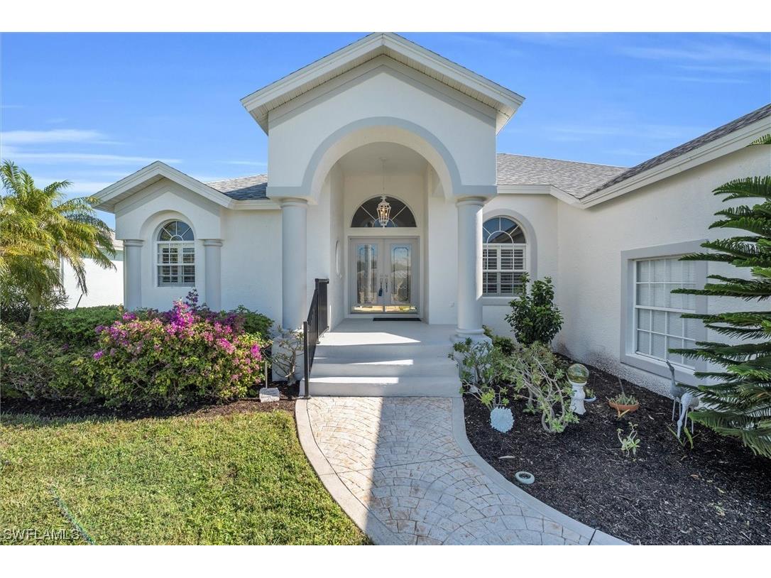 389 Ortega Lane Marco Island FL 34145 223092516 image1