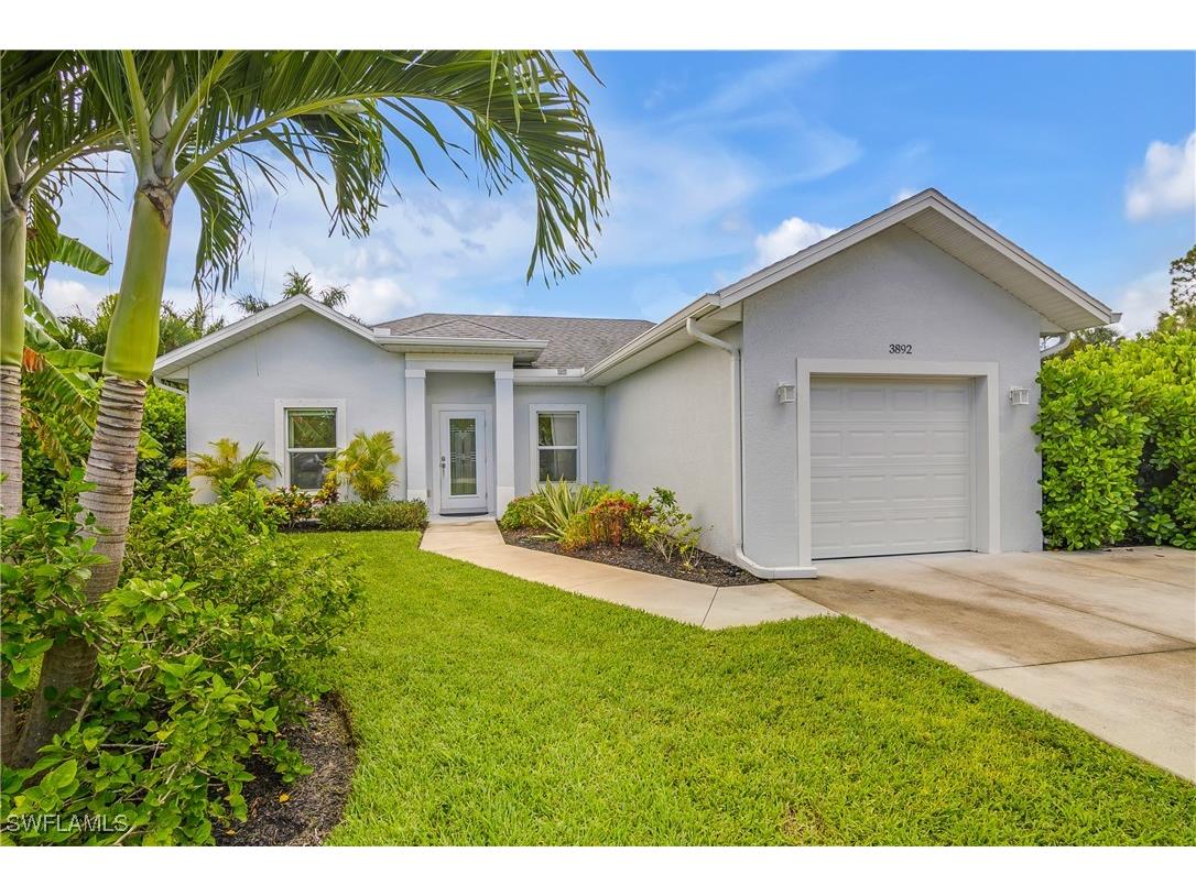 3892 14th Street N Naples FL 34103 225001549 image1