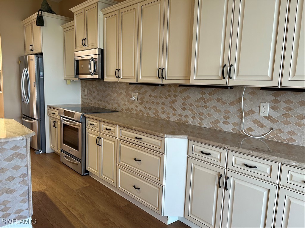 3893 Jasmine Lake Circle Naples FL 34119 225068972 image9