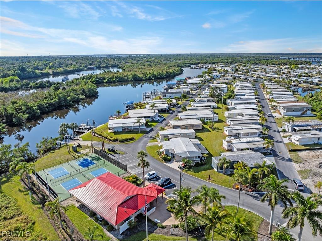 39 Channel Lane Fort Myers FL 33905 2025017572 image36