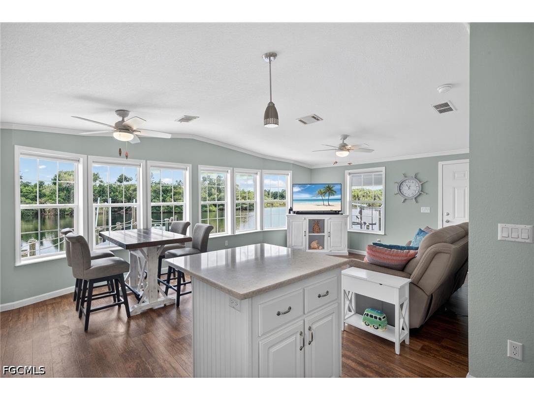 39 Channel Lane Fort Myers FL 33905 2026023373 image12