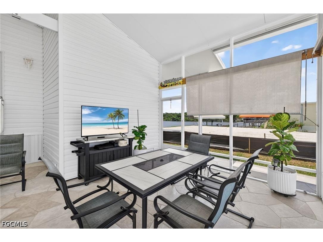39 Channel Lane Fort Myers FL 33905 2026023373 image24