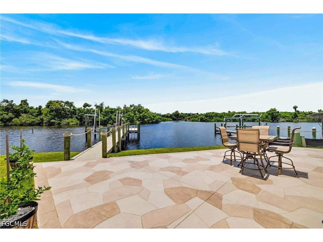 39 Channel Lane Fort Myers FL 33905 2026023373 image30