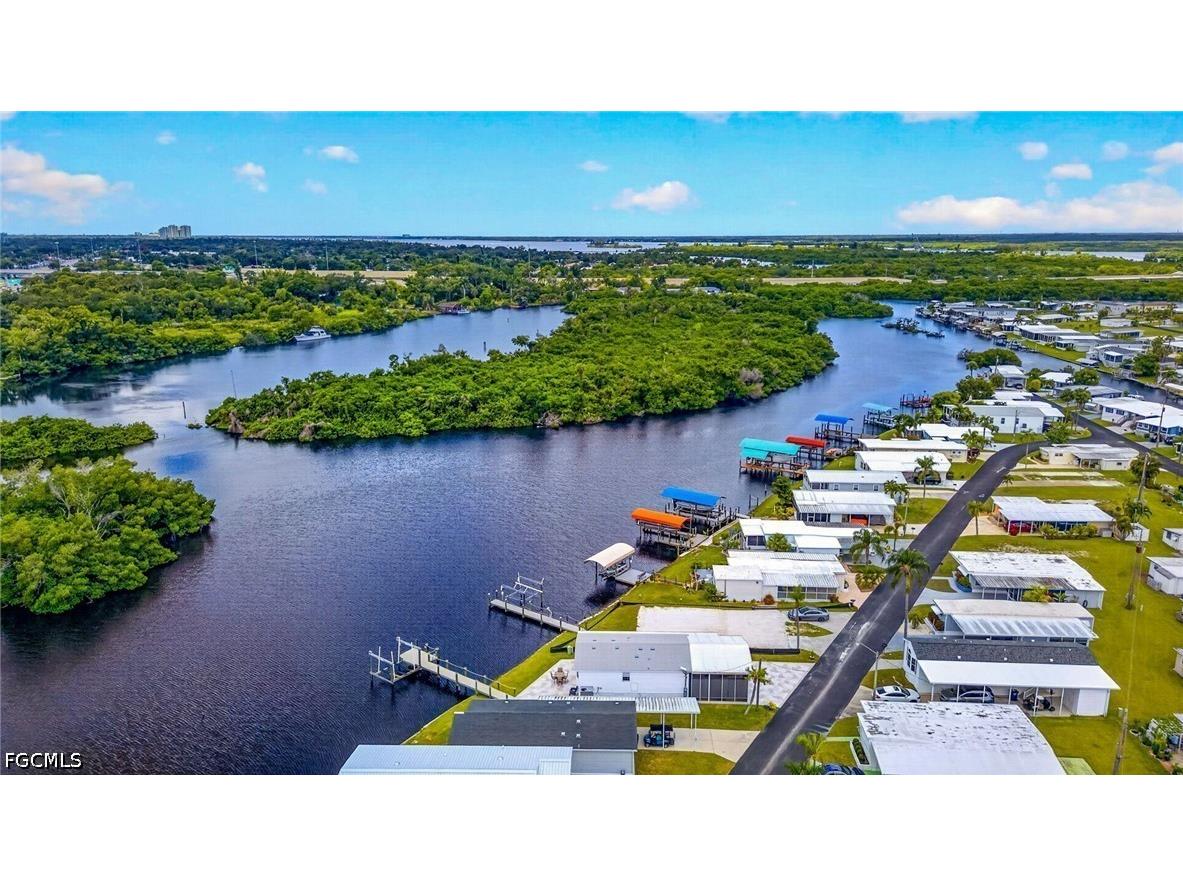 39 Channel Lane Fort Myers FL 33905 2026023373 image41