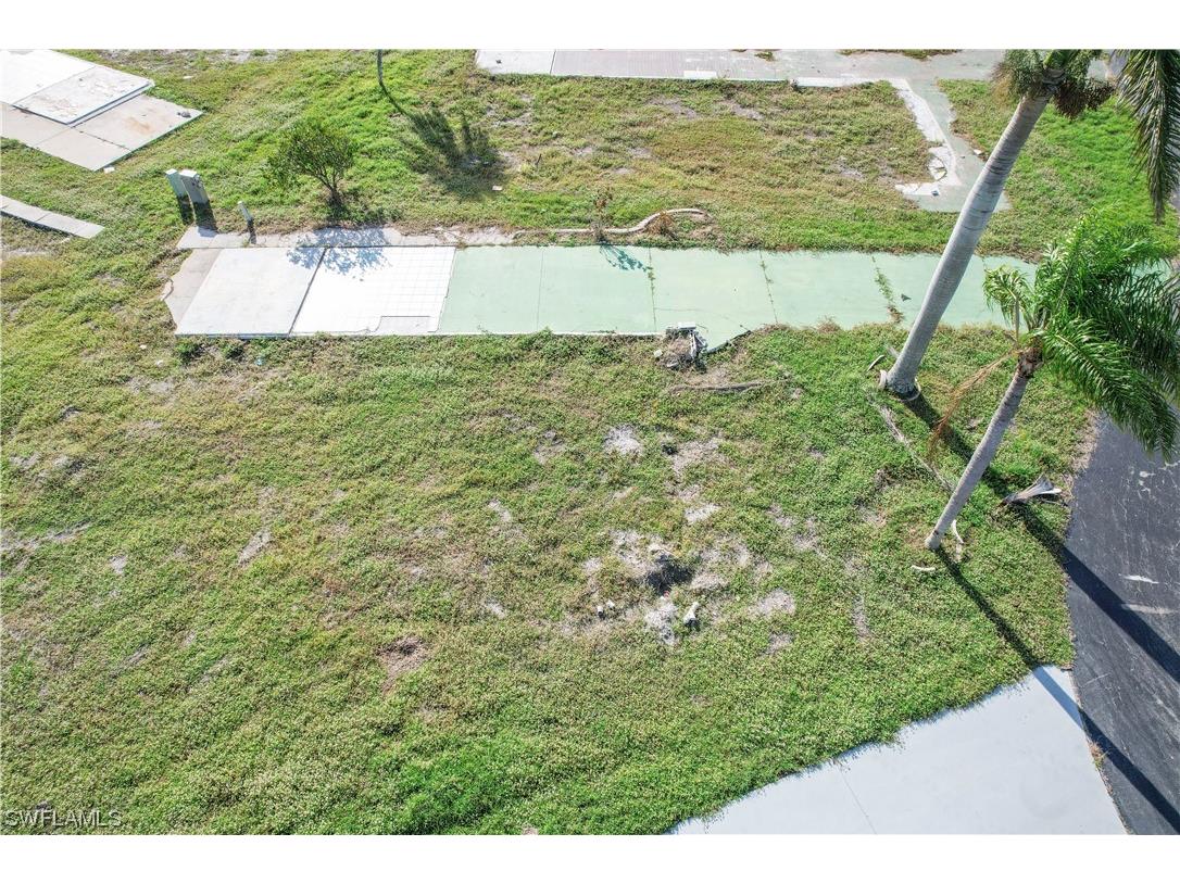 39 Dogwood Way Fort Myers FL 33908 223090345 image1