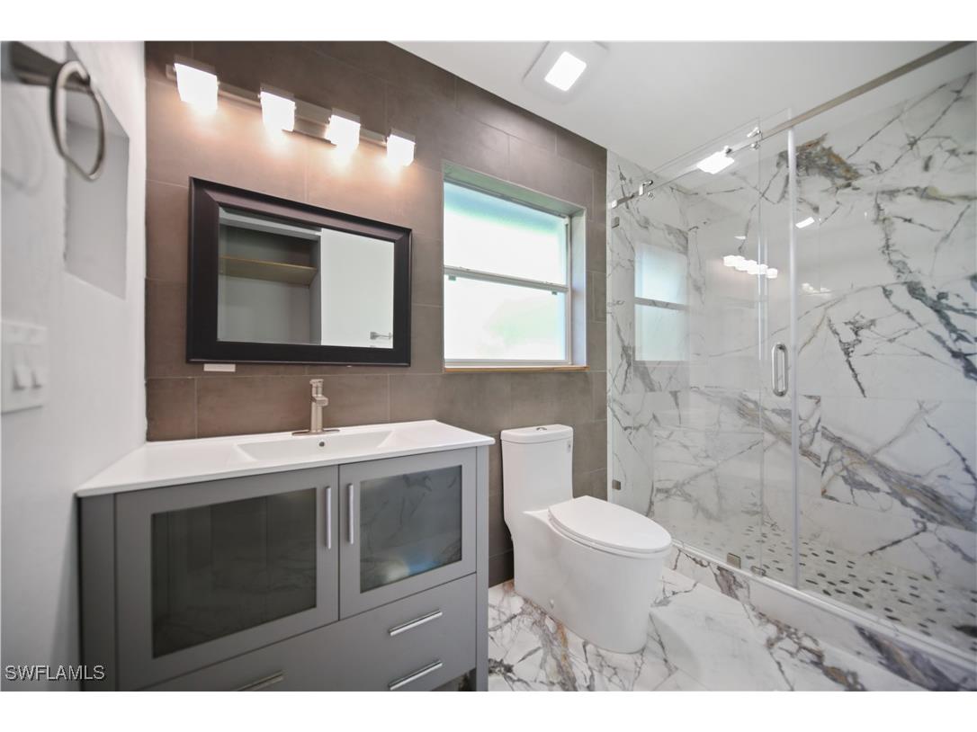 390 35th Avenue NE Naples FL 34120 226002648 image10