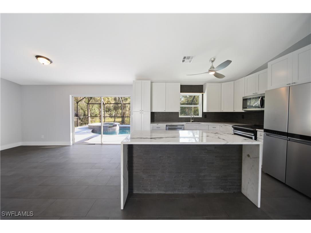 390 35th Avenue NE Naples FL 34120 226002648 image7
