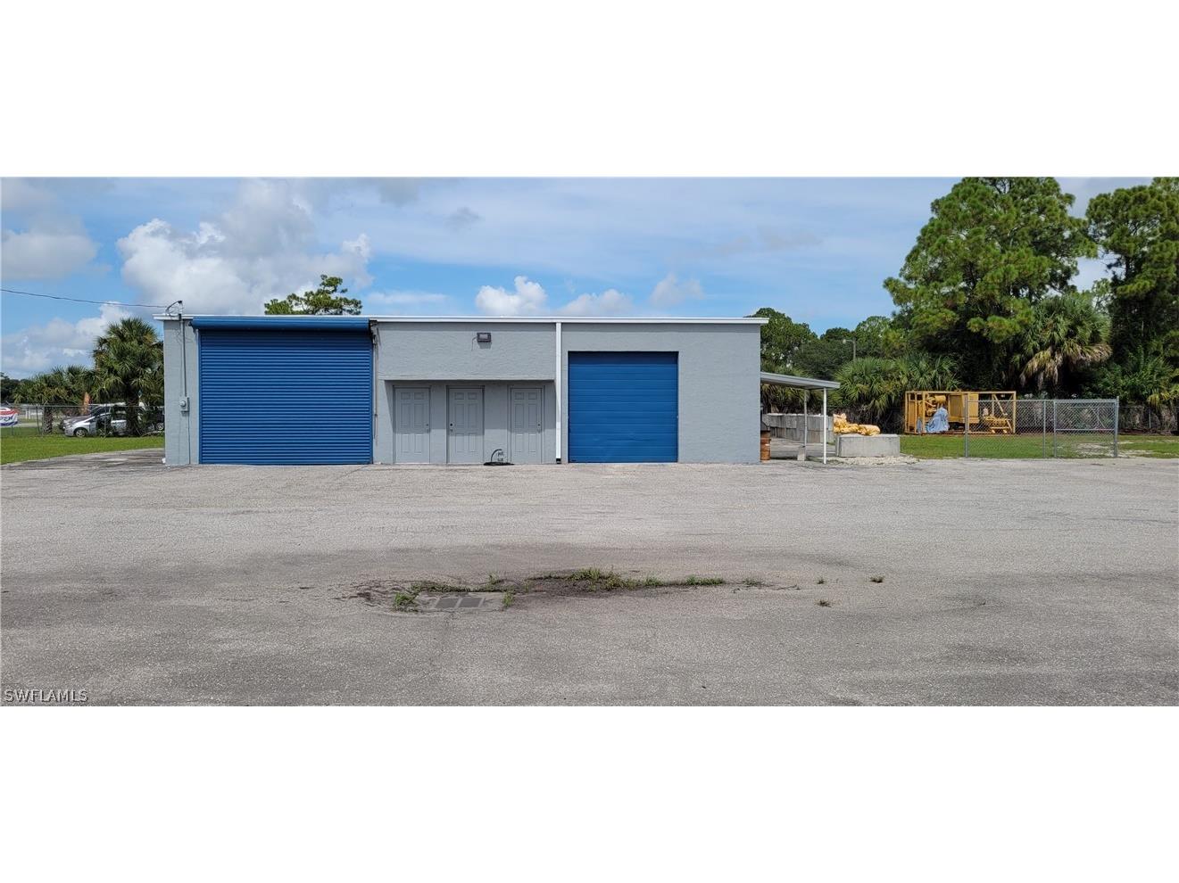 390 E Cowboy Way Labelle FL 33935 224035413 image1