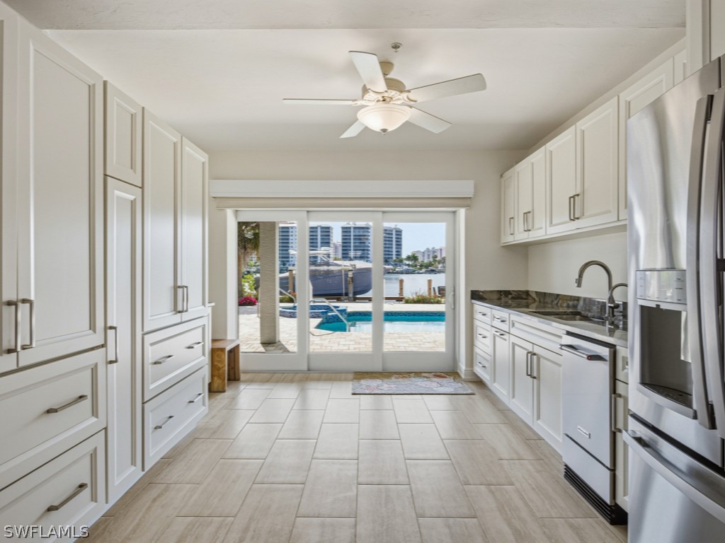 390 Oak Avenue Naples FL 34108 226008030 image10