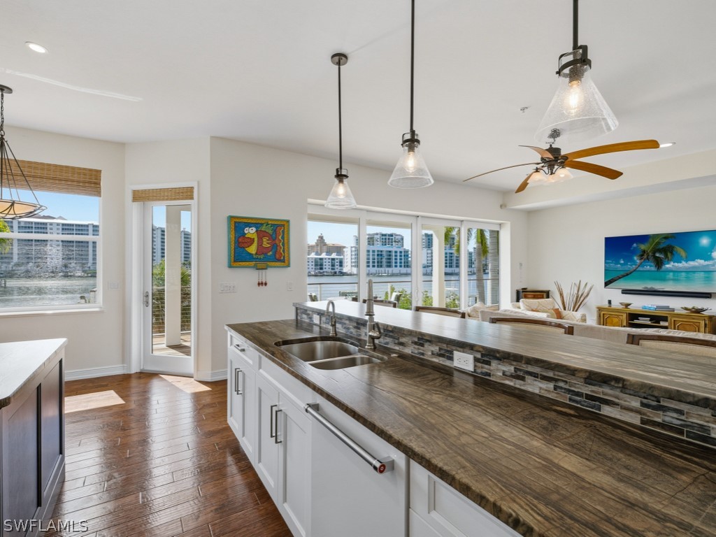 390 Oak Avenue Naples FL 34108 226008030 image20