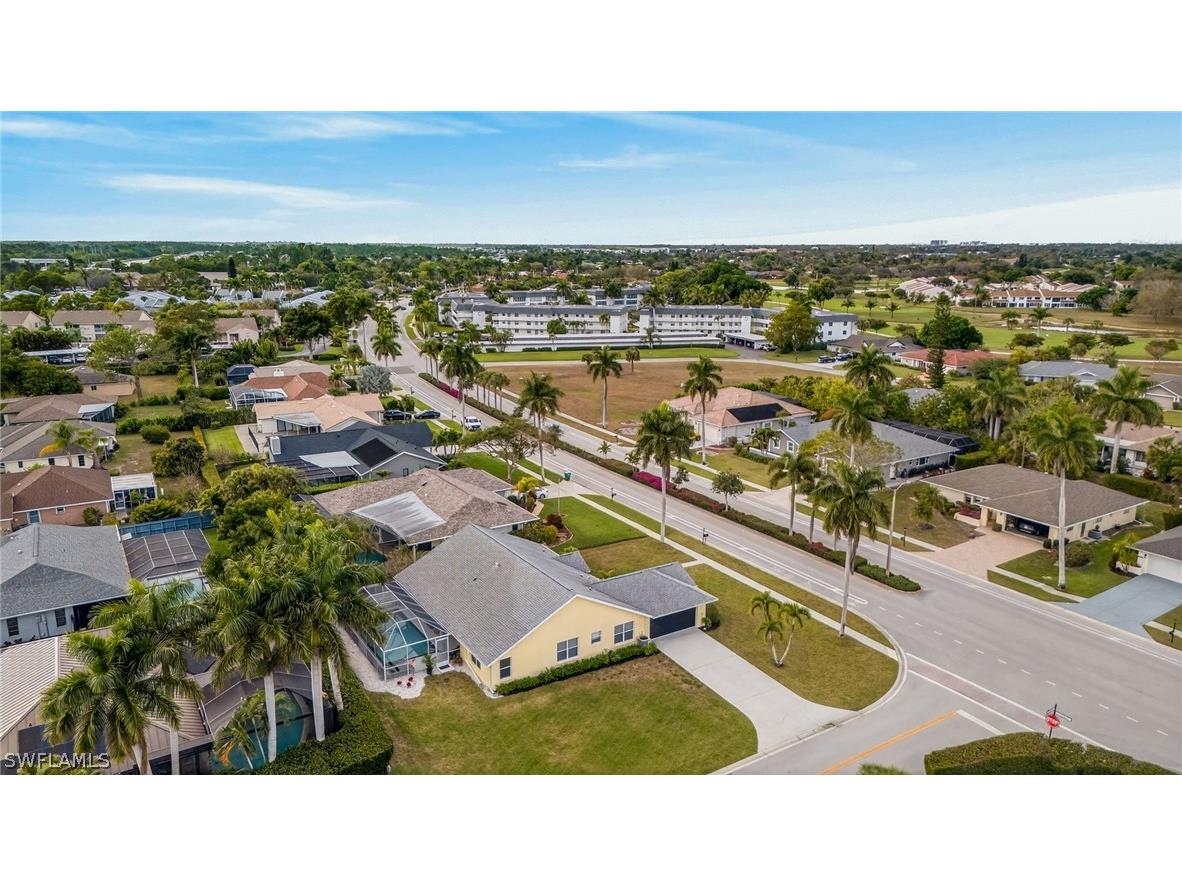 390 Saint Andrews Boulevard Naples FL 34113 226008183 image38