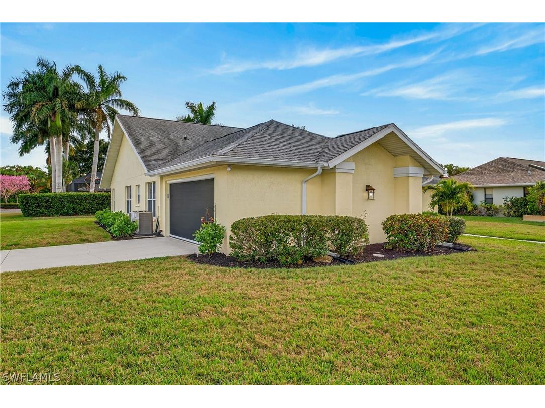 390 Saint Andrews Boulevard Naples FL 34113 226008183 image4