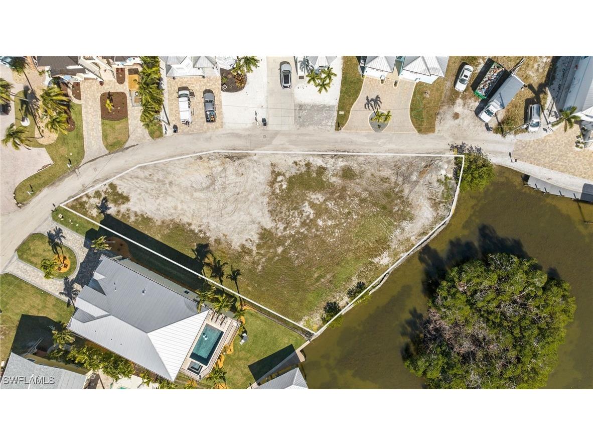 390 Seminole Way Fort Myers Beach FL 33931 225057501 image12