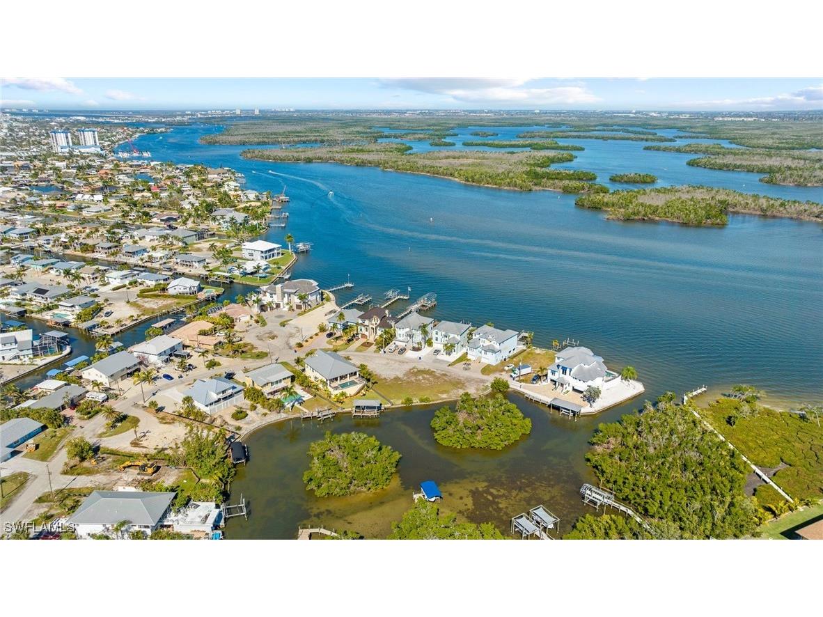 390 Seminole Way Fort Myers Beach FL 33931 225057501 image7