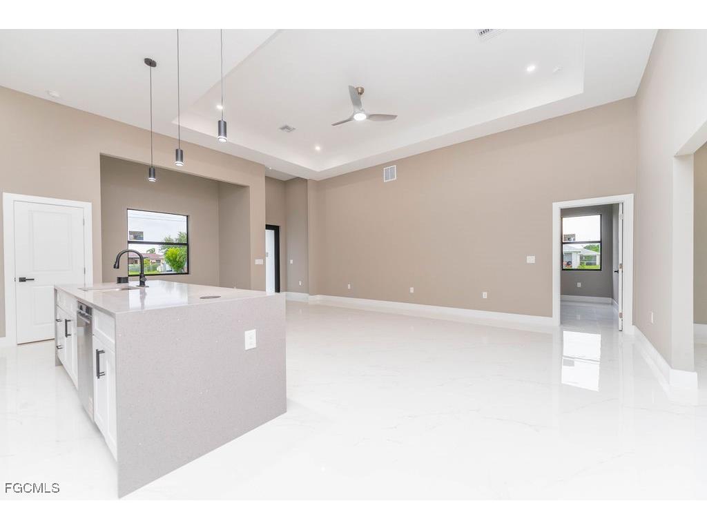 3900 9th Street SW Lehigh Acres FL 33976 2025007548 image10