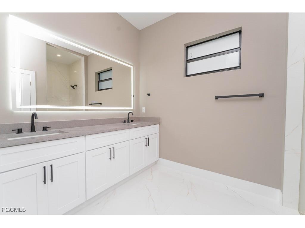 3900 9th Street SW Lehigh Acres FL 33976 2025007548 image15