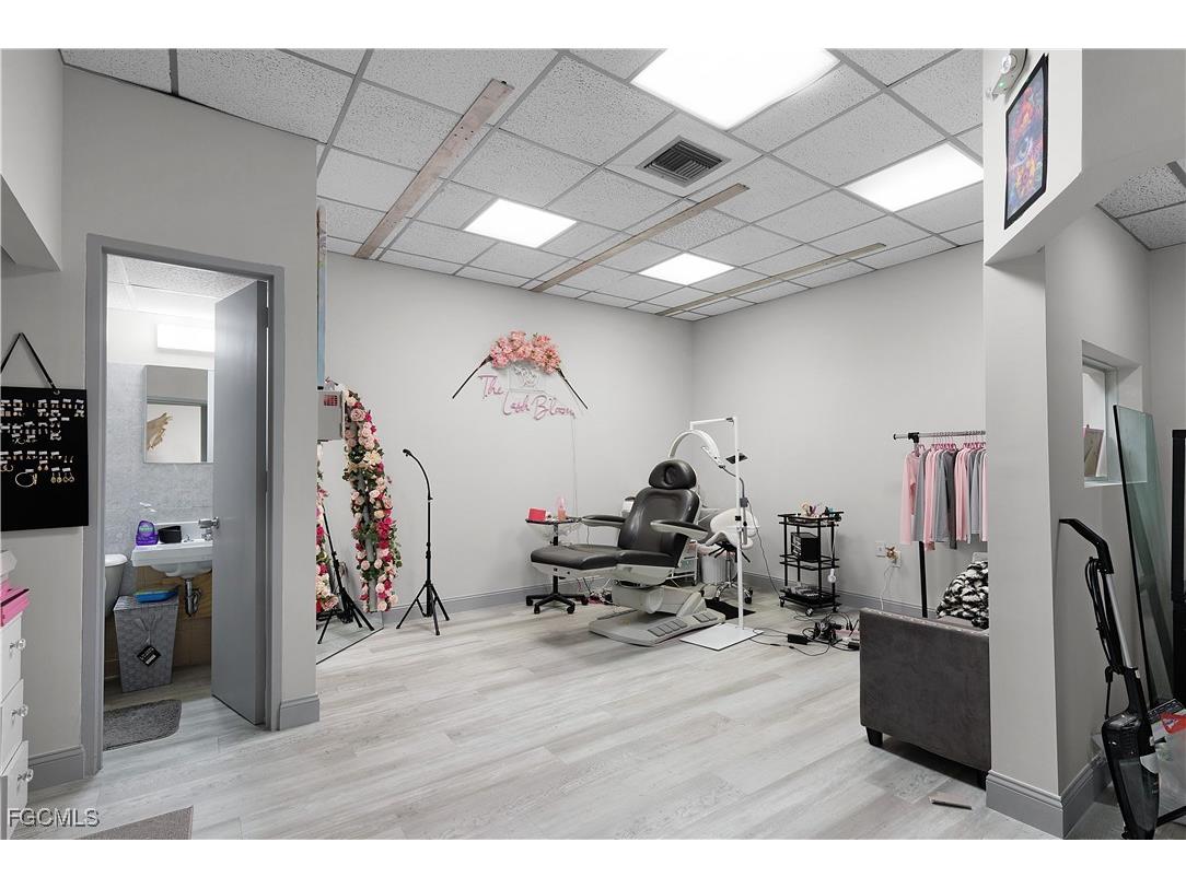 3900 Broadway Fort Myers FL 33901 2025021155 image20