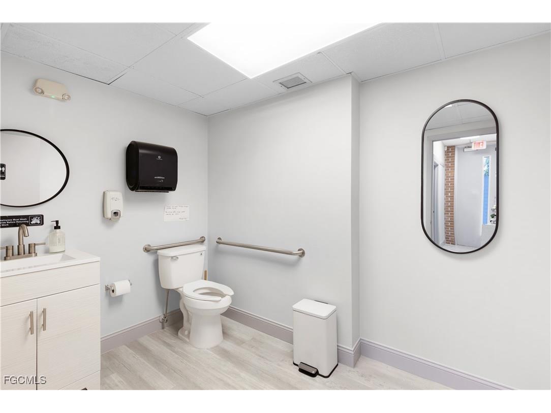 3900 Broadway Fort Myers FL 33901 2025021155 image30